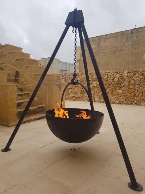 Farmhouse Villa With Large Pool And Garden In Gozo Gharb  Ngoại thất bức ảnh