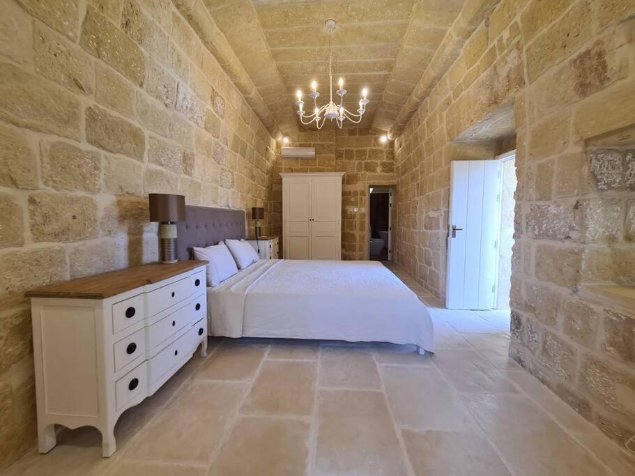 Farmhouse Villa With Large Pool And Garden In Gozo Gharb  Ngoại thất bức ảnh