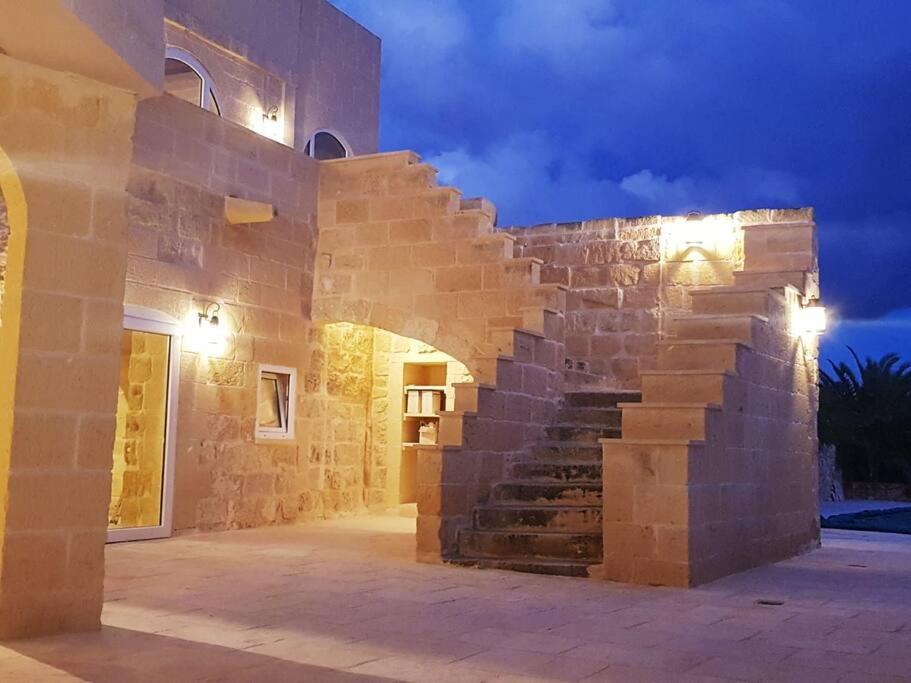 Farmhouse Villa With Large Pool And Garden In Gozo Gharb  Ngoại thất bức ảnh