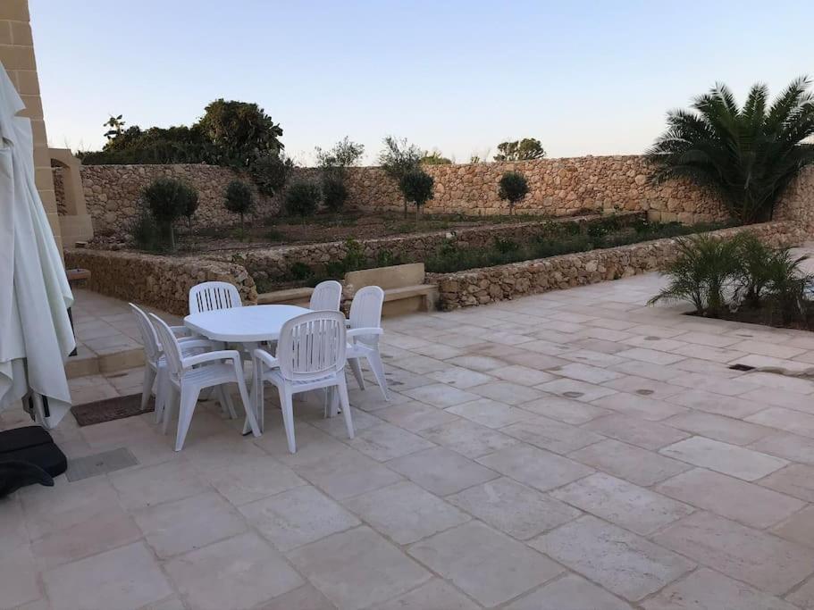 Farmhouse Villa With Large Pool And Garden In Gozo Gharb  Ngoại thất bức ảnh