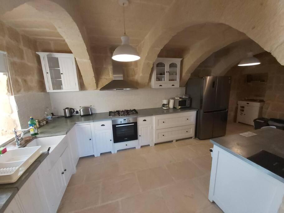 Farmhouse Villa With Large Pool And Garden In Gozo Gharb  Ngoại thất bức ảnh